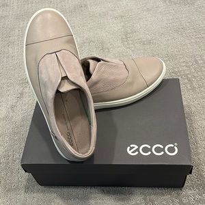 Slip on, Ecco, grey rose colored shoes
